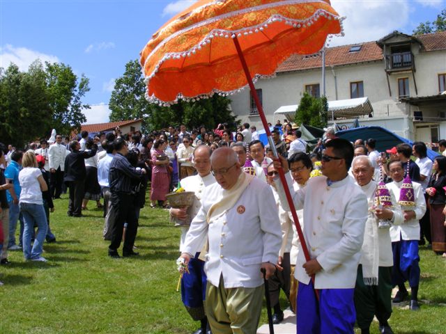 celebrationv prabang2009 059.JPG